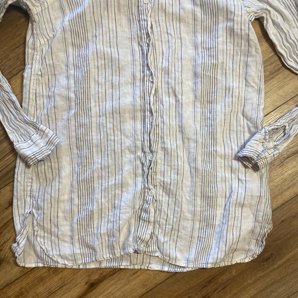 Garnet Hill Easy Linen Button-Down Shirt, featuring a striped pattern - Picture 2 of 8